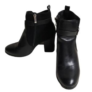Joyce Black Heeled Boots Size 8.5